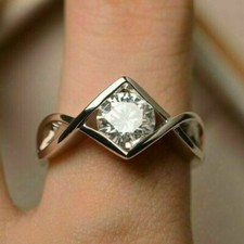 1,50 CT Rund Moissanite