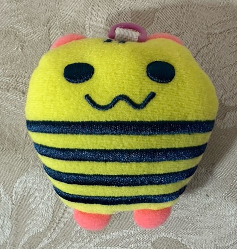 Tamagotchi connection gotchi - connection,