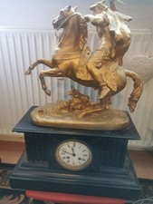 Kaminuhr Mit Thor Als Figur Um