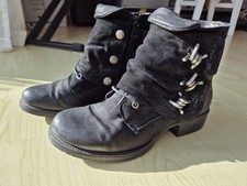 Martina Buraro Ankle Moto