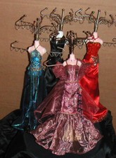 Sonderposten Schmuckständer Schmuckpuppe - 2 Kartons mit 6 Puppen einer Farbe