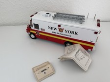 Code 3 FDNY MT-55 Freightliner
