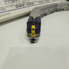 Märklin HO 3362 "Santa Fe" GM EMD F7 USA Diesellok OVP  Vitrinenmodell