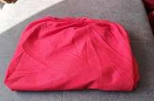 Zwei Spannbettlaken - rot - mit Gummizug