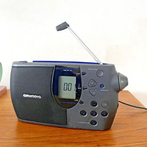 Grundig radio prima boy 100 - fm,