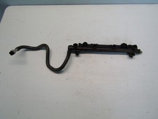 VW Golf 5 V 1K 1,4L 16V BUD Kraftstoffleitung Kraftstoffverteiler Düsenstock