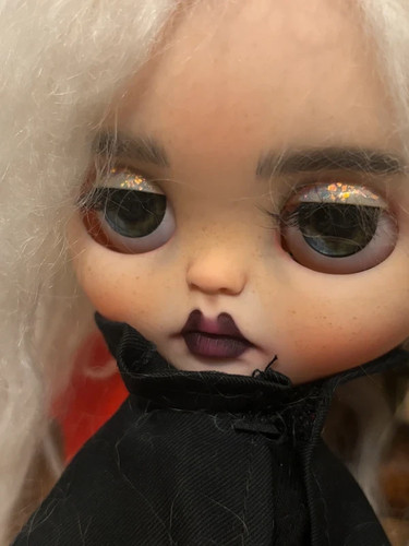 Blythe doll custom puppe - doll,