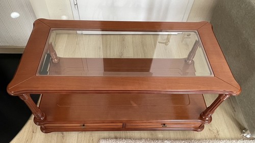 Couchtisch mit glasplatte und - couchtisch,