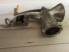 Alter Fleischwolf Größe 8