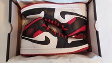 NIKE AIR JORDAN 1 MID  white