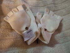 Fingerlose Strick-Handschuhe