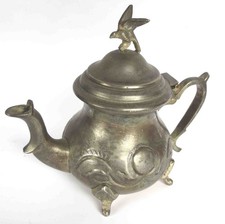 Kaffeekanne Teekanne Arabisch Marokko verziert versilber?