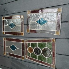 4 Bleiglasfenster mit Butzenscheiben, als Set
