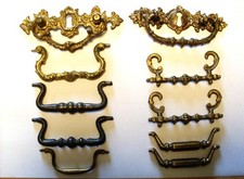 Griffe für Kommoden, Messing um 1880