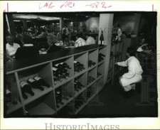 1993 Press Photo Wine