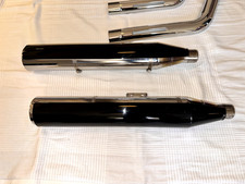 Harley Davidson Breakout 117 Auspuff mit Krümmer und Hitzeschild