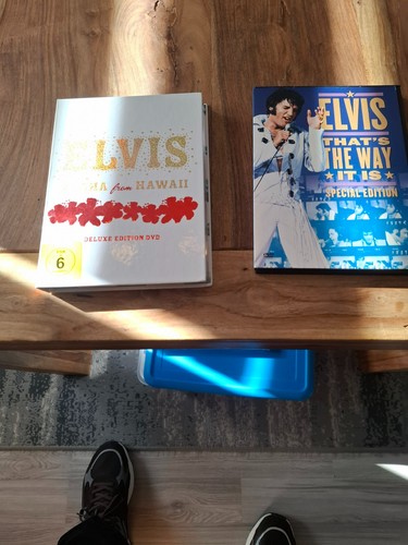 Elvis presley deluxe - presley,