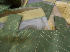 Gardine Design Schlaufengardine - Grün mit Gold Effekten