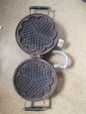 altes Waffeleisen Deko Vintage