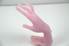 Weibliche Schmuckhand Schaufensterhand Dekohand Puppe schwarz weiß pink
