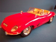 1:18 Jaguar E- Typ Cabrio