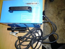 Kleiner Schweißtrafo Güde wenig benutzt 145 W 40 A/19,5V 100 A mit Schweißschild