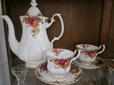 Royal Albert Old Country Roses Kaffeeservice BITTE LESEN SIE DIE BESCHREIBUNG