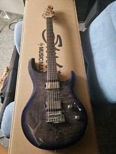 Sterling by Musicman Luke in Blueberry Burst mit Dimarzio PUs