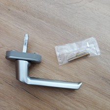 Schüco Fenstergriff Silber