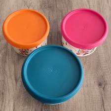 Tupperware 2 x - |,