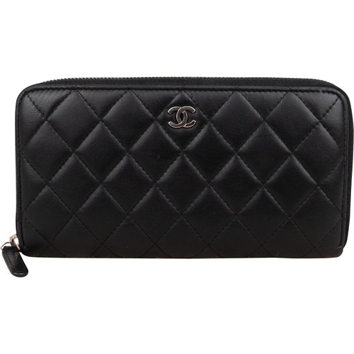 Chanel quilted lambskin - quilted,