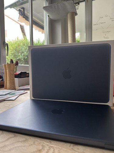 Apple macbook neo - apple, 13