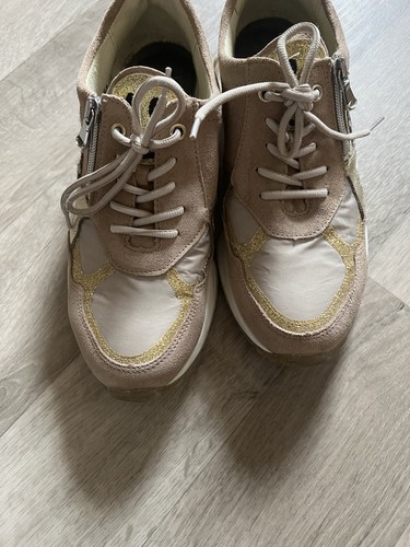 Schöner bequemer sneaker von - schöner,,
