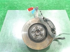C2P25454 achsschenkel vorne