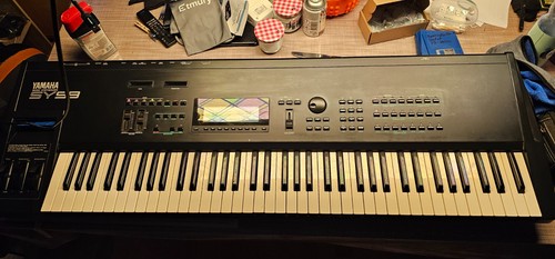 Yamaha sy99 synthesizer - sy99,