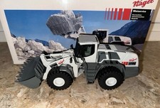 NZG Liebherr L586 Nagel 1:50