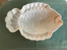 große ausgeprägte Puddingform Sülzeform Fischform Keramik Omas Küche