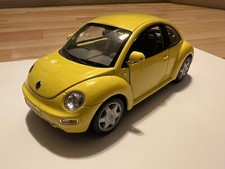 Welly No. 9846 Volkswagen New Beetle 1:18 Modellauto