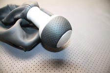 SCHALTKNAUF AUDI RS4 LEDER  NEU BEZIEHEN NEUBEZIEHEN  LANGENHAGEN