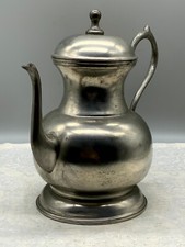 Sehr große Kanne aus Zinn