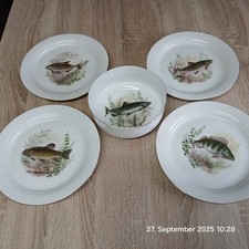 Konvolut 4 Teller, 1  Schüssel /  Eschenbach Bavaria mit Fischmotiv