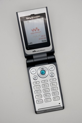Sony ericsson w380i - sony,