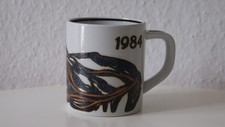 Royal Copenhagen Fajance 1984 Jahresbecher Tasse Ivan Weiss Design H 11,5 cm