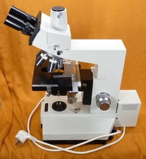 trinokulares Arzt Labor