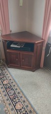 Eckschrank für Fernseher