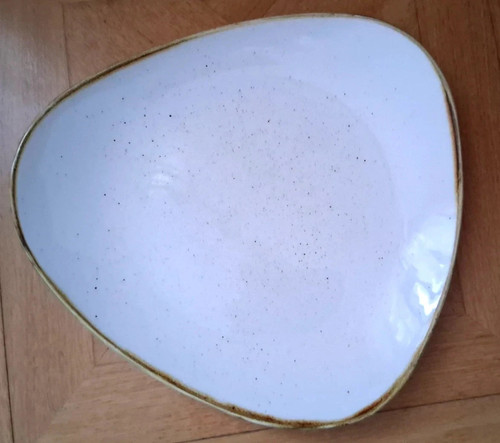 Churchill stonecast plate - 6,