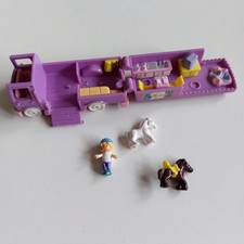 Polly Pocket Pony Club Camper