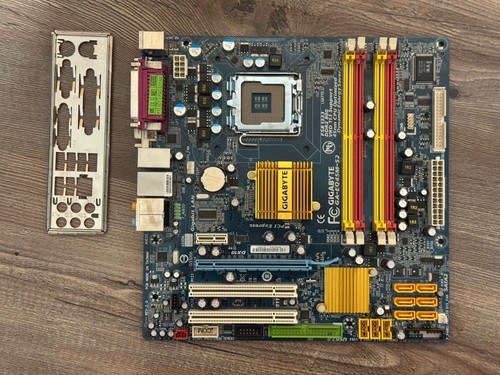 Gigabyte eq45m mainboard - ga-eq45m-s2,