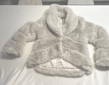 Brand New Faux Fur Girls Winter Fluffy  Coat Gr. S Kunstfell Shein BEIGE