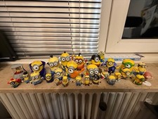 Konvolut Minions Figuren Sammelfiguren 28 Stück